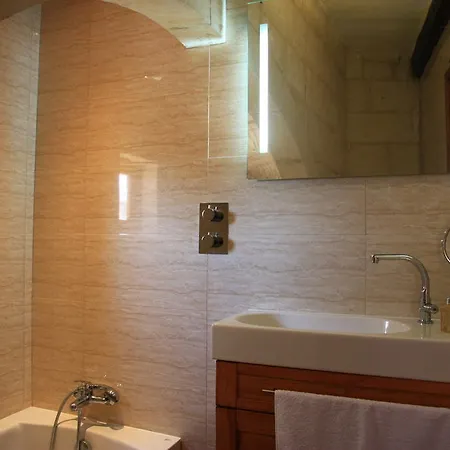 Affittacamere Domus Luxuria Zebbug